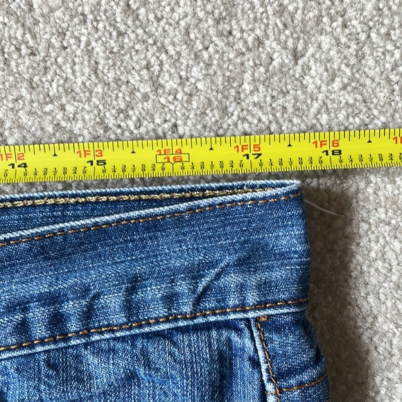 Lucky Brand Men's Cropped Jeans - Picture 7 of 9